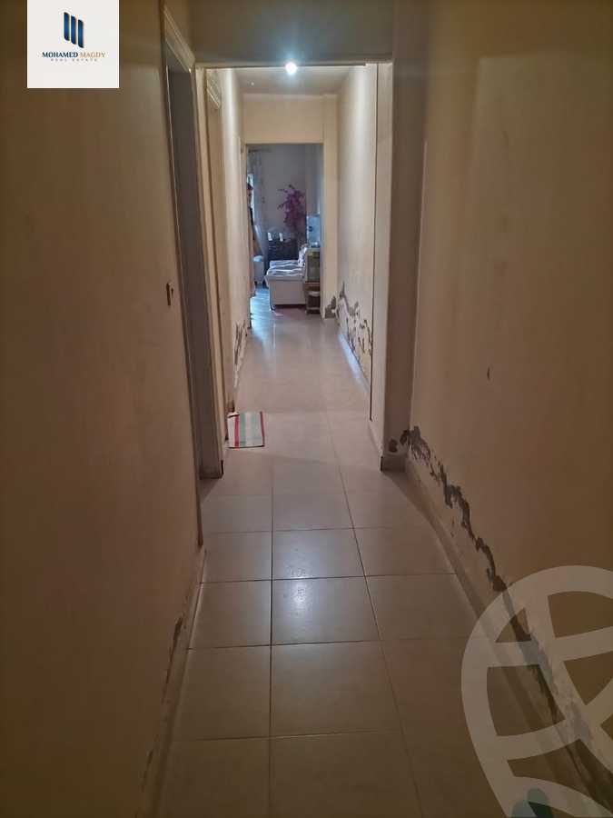 https://aqarmap.com.eg/en/listing/6356000-for-sale-cairo-6th-of-october-el-ahyaa-neighborhood-2nd-divided-from-al-kafrawei-st