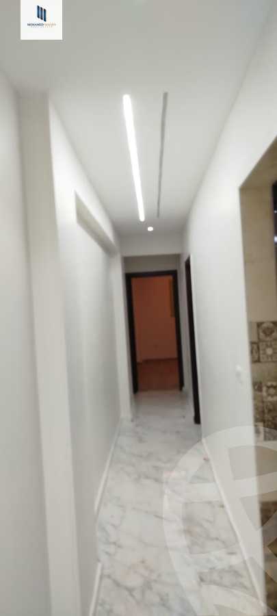 https://aqarmap.com.eg/ar/listing/6356070-for-sale-cairo-6th-of-october-el-ahyaa-neighborhood-2nd-divided-from-al-kafrawei-st