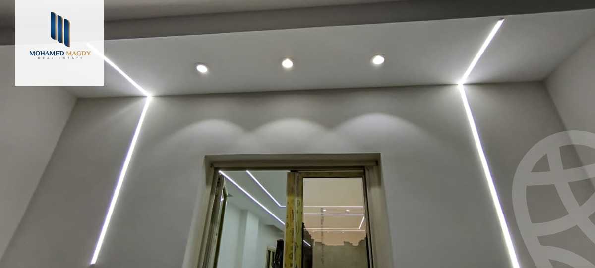 https://aqarmap.com.eg/ar/listing/6356070-for-sale-cairo-6th-of-october-el-ahyaa-neighborhood-2nd-divided-from-al-kafrawei-st