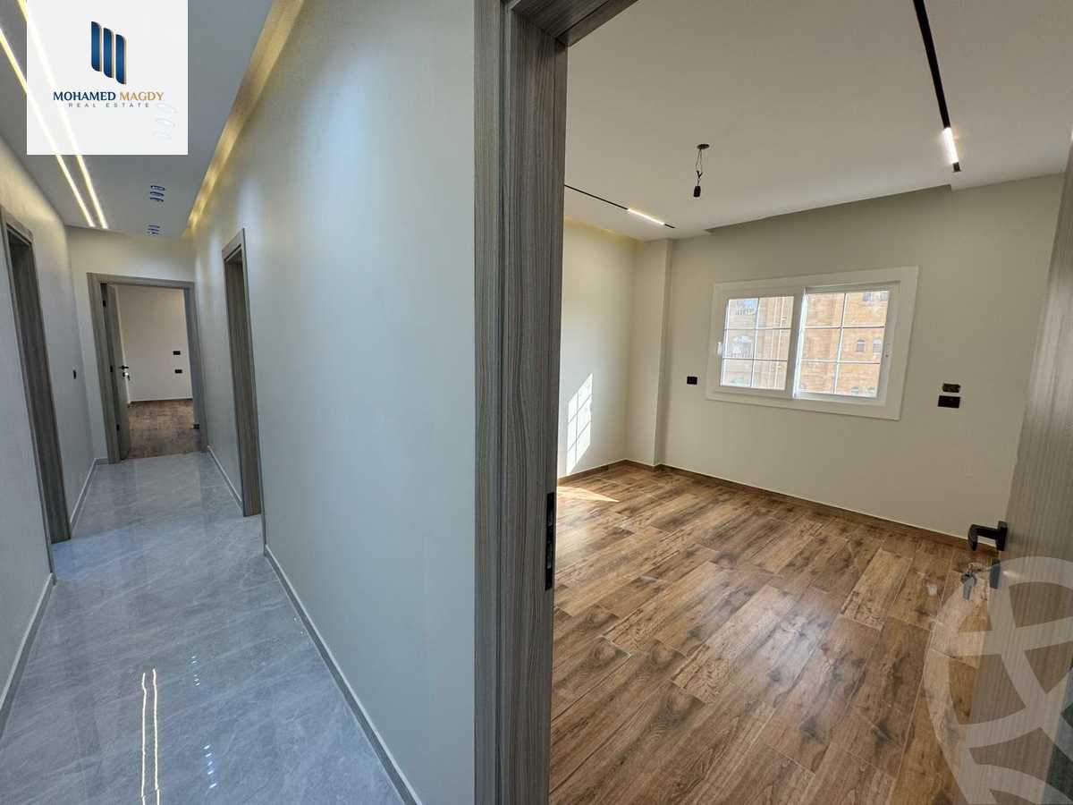 https://aqarmap.com.eg/ar/listing/6356341-for-sale-cairo-6th-of-october-el-tawsaat-el-shamalya-ltws-t-lsyhy-lshmly