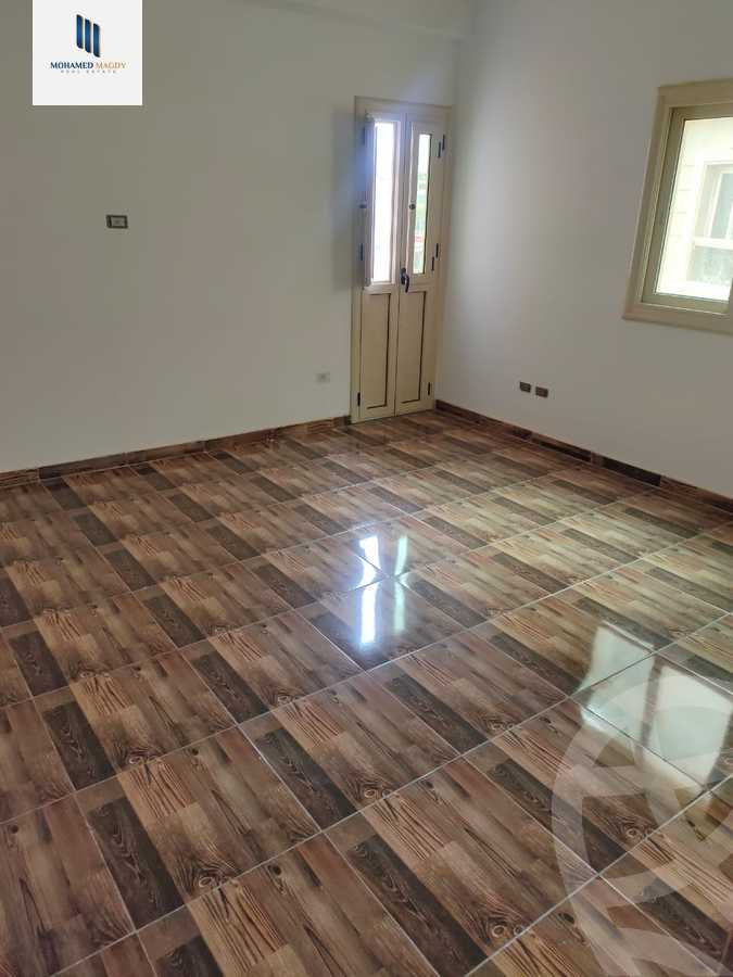https://aqarmap.com.eg/ar/listing/6360310-for-sale-cairo-6th-of-october-el-hay-el-motamyz-fourth-touristic-village-amin-el-refae-st