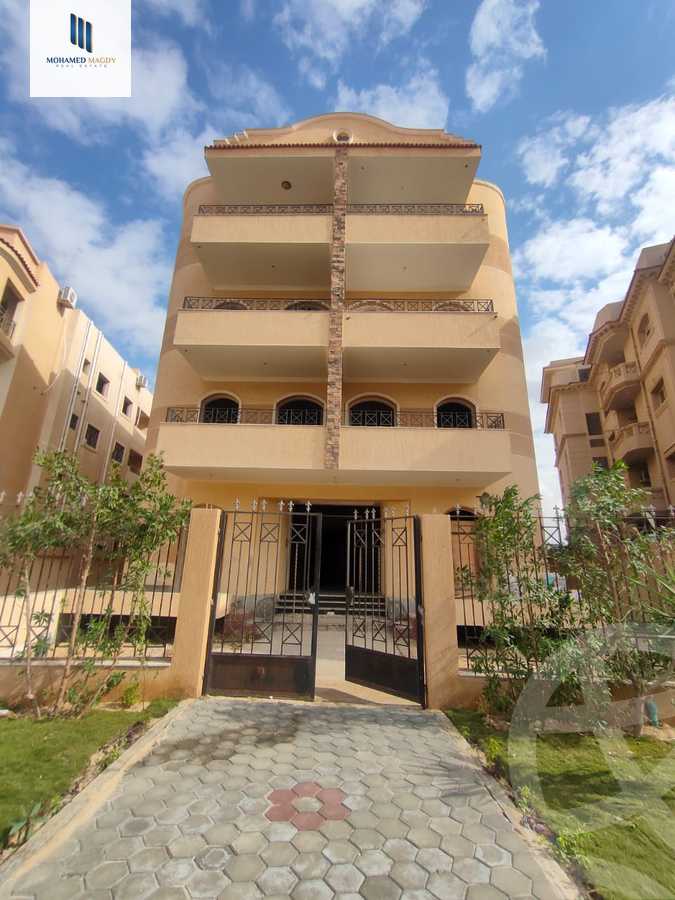 https://aqarmap.com.eg/ar/listing/6360310-for-sale-cairo-6th-of-october-el-hay-el-motamyz-fourth-touristic-village-amin-el-refae-st