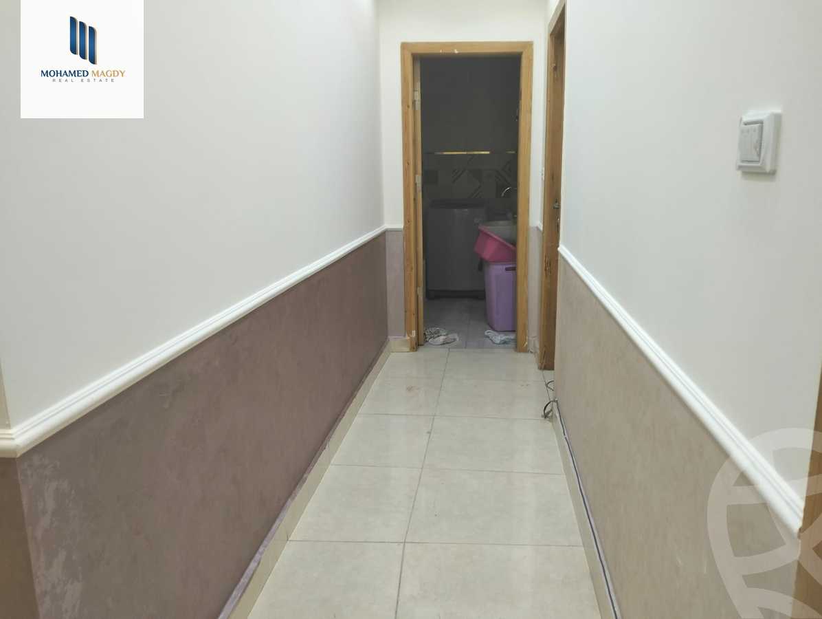 https://aqarmap.com.eg/ar/listing/6363263-for-sale-cairo-6th-of-october-el-ahyaa-neighborhood-2nd-divided-from-al-kafrawei-st