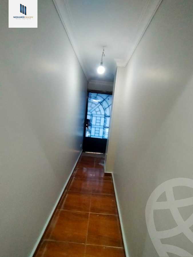 https://aqarmap.com.eg/ar/listing/6374801-for-sale-cairo-6th-of-october-el-ahyaa-neighborhood-3rd-al-hay-al-thalith-st