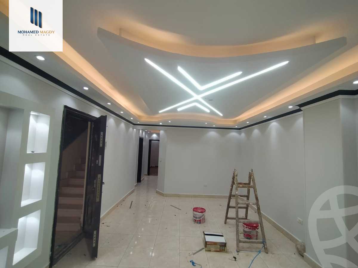 https://aqarmap.com.eg/ar/listing/6374801-for-sale-cairo-6th-of-october-el-ahyaa-neighborhood-3rd-al-hay-al-thalith-st