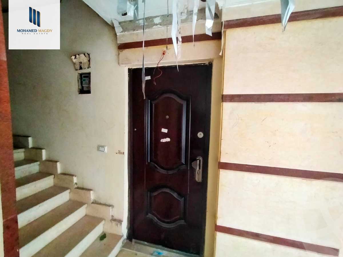 https://aqarmap.com.eg/ar/listing/6374801-for-sale-cairo-6th-of-october-el-ahyaa-neighborhood-3rd-al-hay-al-thalith-st