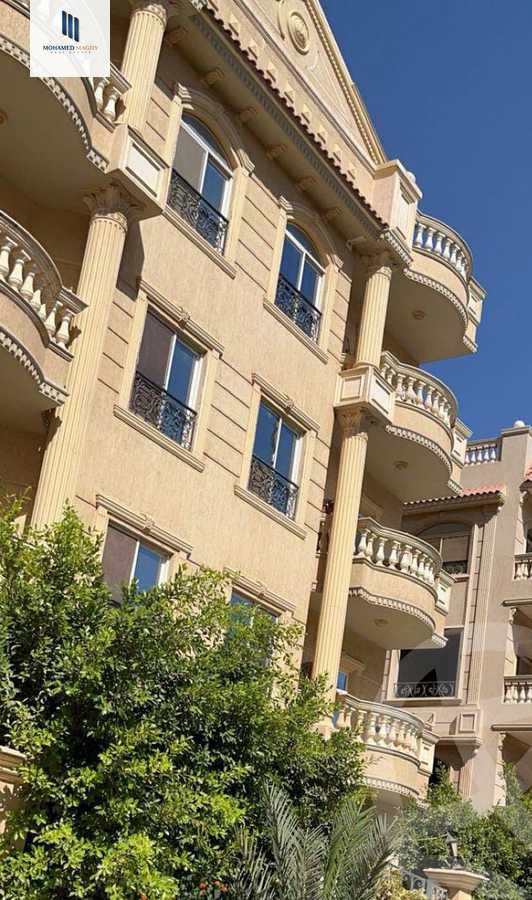 https://aqarmap.com.eg/en/listing/6395164-for-sale-cairo-6th-of-october-el-hay-el-motamyz-fourth-touristic-village-mahmoud-sami-el-baroudi-st