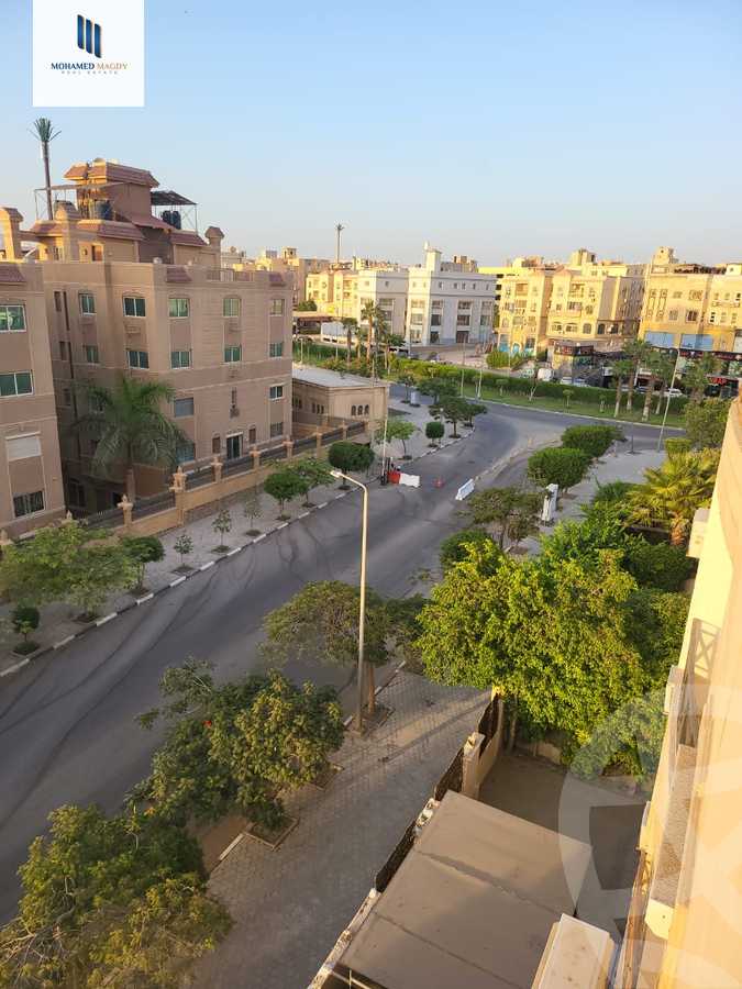https://aqarmap.com.eg/en/listing/6406317-for-sale-cairo-el-sheikh-zayed-city-compounds-beverly-hills