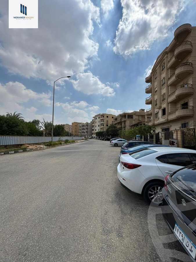 https://aqarmap.com.eg/en/listing/6445867-for-sale-cairo-6th-of-october-el-hay-el-motamyz-fourth-touristic-village-mahmoud-sami-el-baroudi-st