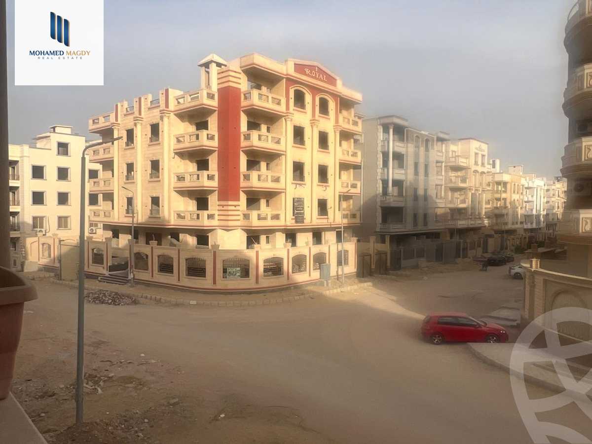 https://aqarmap.com.eg/en/listing/6465067-for-sale-cairo-el-sheikh-zayed-city-bait-el-watan