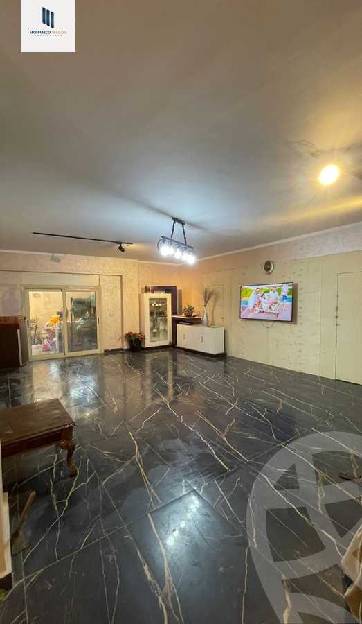 https://aqarmap.com.eg/en/listing/6465488-for-sale-cairo-el-sheikh-zayed-city-el-hay-el-thaleth-ashaer-area-3-el-salam-st