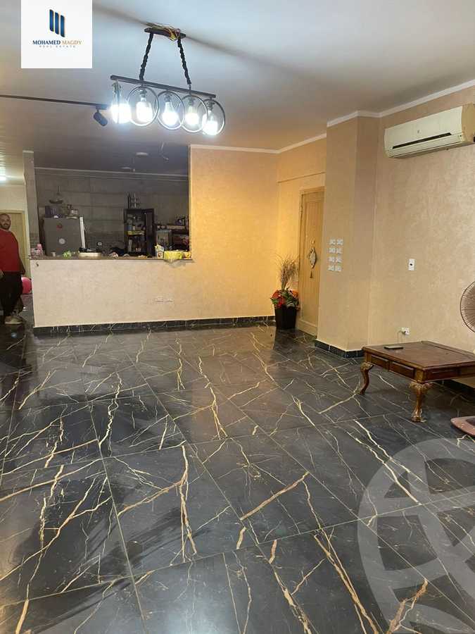https://aqarmap.com.eg/en/listing/6465488-for-sale-cairo-el-sheikh-zayed-city-el-hay-el-thaleth-ashaer-area-3-el-salam-st