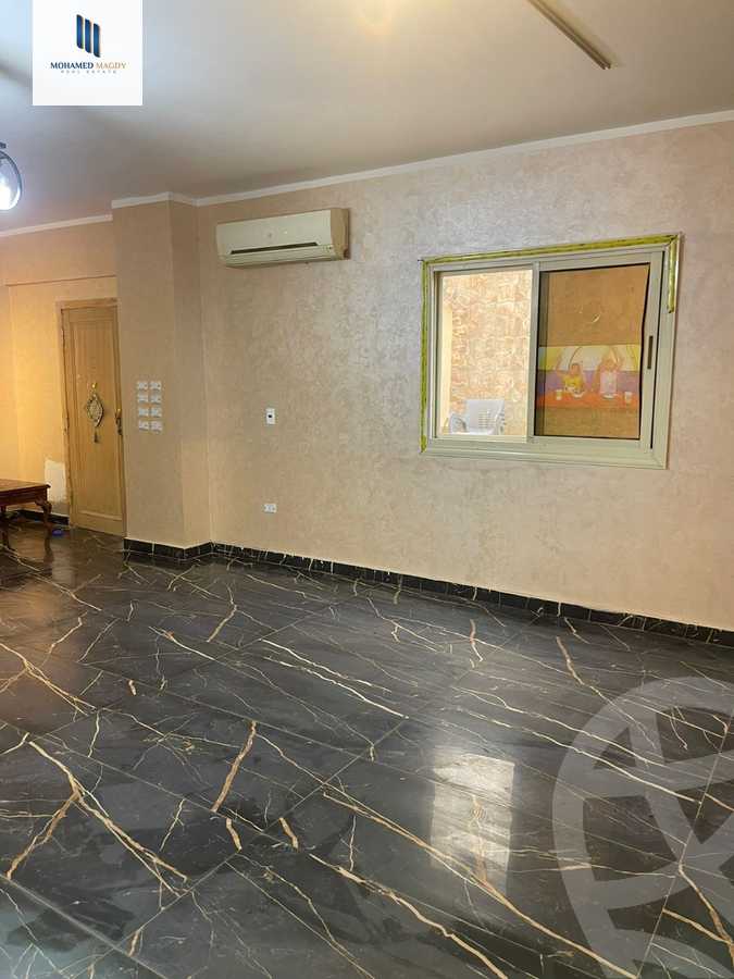 https://aqarmap.com.eg/en/listing/6465488-for-sale-cairo-el-sheikh-zayed-city-el-hay-el-thaleth-ashaer-area-3-el-salam-st