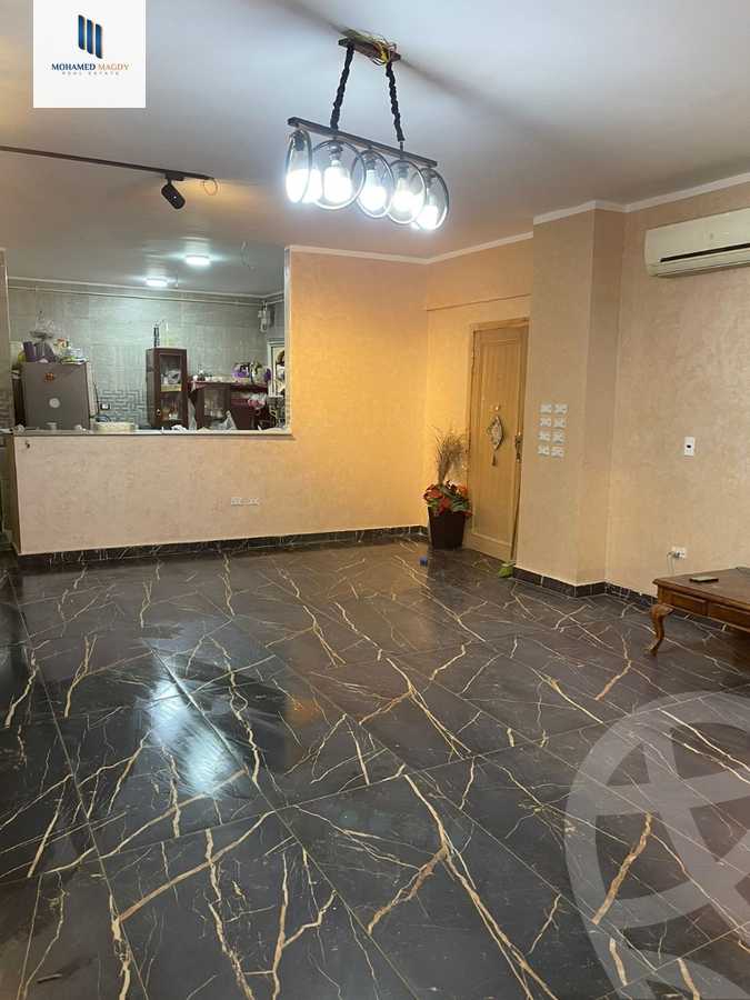https://aqarmap.com.eg/en/listing/6465488-for-sale-cairo-el-sheikh-zayed-city-el-hay-el-thaleth-ashaer-area-3-el-salam-st