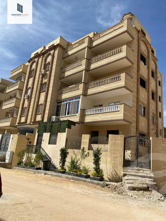 https://aqarmap.com.eg/en/listing/6465409-for-sale-cairo-el-sheikh-zayed-city-bait-el-watan