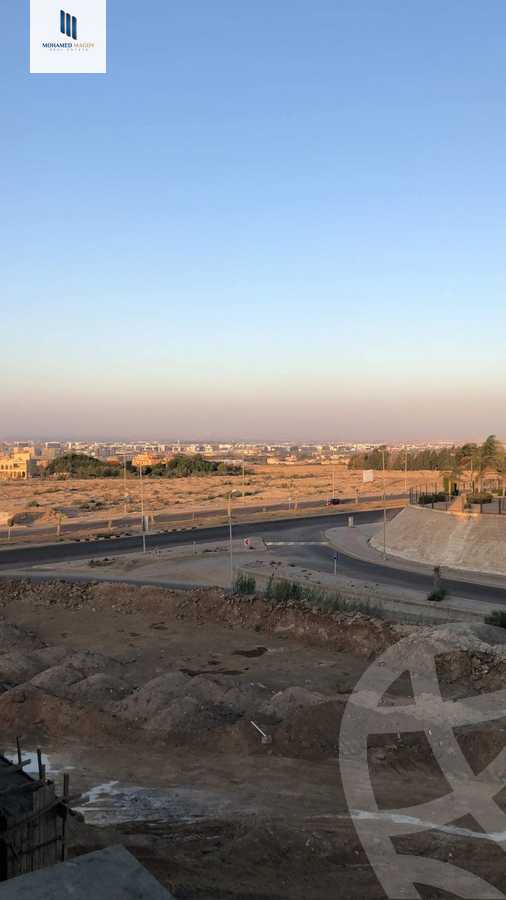 https://aqarmap.com.eg/en/listing/6465594-for-sale-cairo-el-sheikh-zayed-city-compounds-el-patio-zahraa