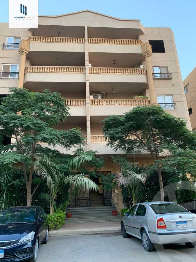 https://aqarmap.com.eg/en/listing/6473819-for-sale-cairo-6th-of-october-el-hay-el-motamyz-sixth-touristic-village-sameh-gado-st