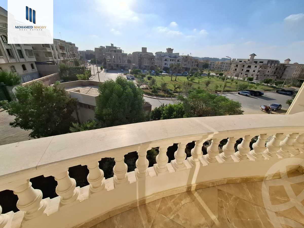 https://aqarmap.com.eg/ar/listing/6485234-for-sale-cairo-el-sheikh-zayed-city-compounds-el-khamayel