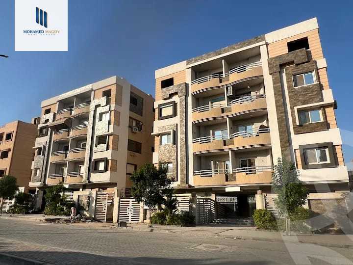 https://aqarmap.com.eg/en/listing/6499041-for-sale-cairo-el-sheikh-zayed-city-compounds-el-khamayel