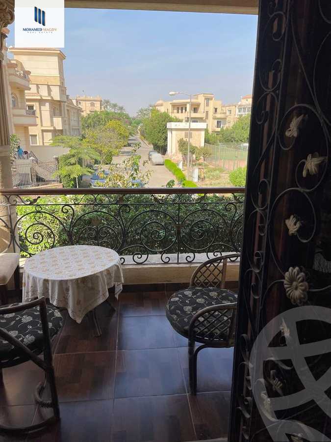 https://aqarmap.com.eg/ar/listing/6501274-for-sale-cairo-el-sheikh-zayed-city-compounds-el-yasmeen-compound