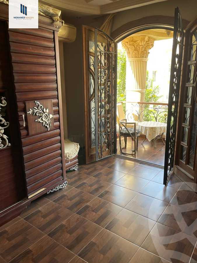 https://aqarmap.com.eg/ar/listing/6501274-for-sale-cairo-el-sheikh-zayed-city-compounds-el-yasmeen-compound