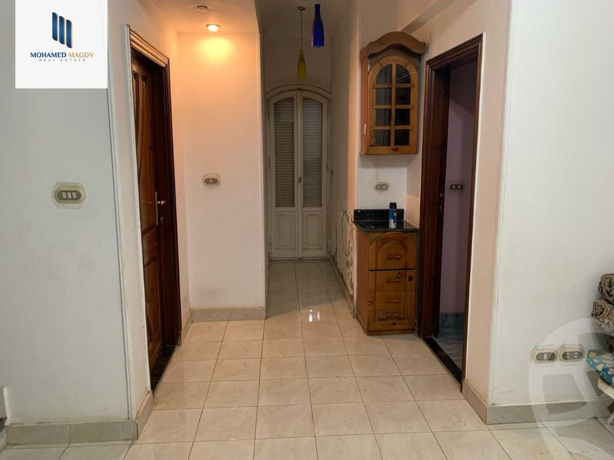 https://aqarmap.com.eg/en/listing/6501315-for-sale-cairo-el-sheikh-zayed-city-compounds-el-yasmeen-compound