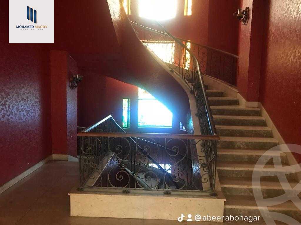 https://aqarmap.com.eg/ar/listing/6501296-for-sale-cairo-el-sheikh-zayed-city-compounds-el-yasmeen-compound