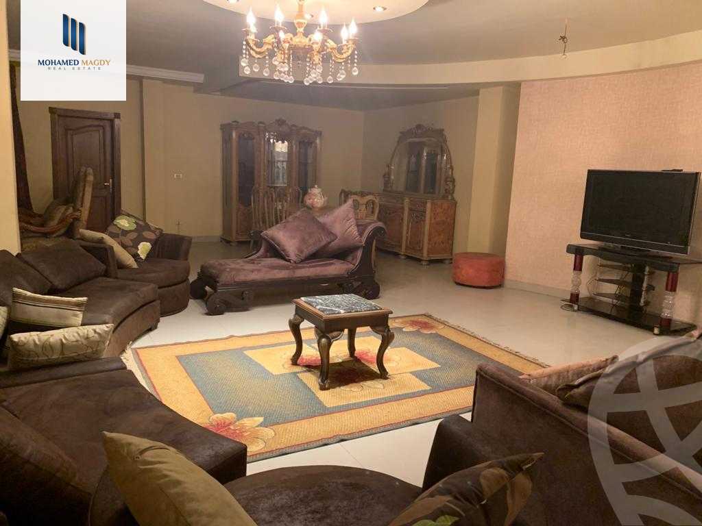 https://aqarmap.com.eg/ar/listing/6501296-for-sale-cairo-el-sheikh-zayed-city-compounds-el-yasmeen-compound