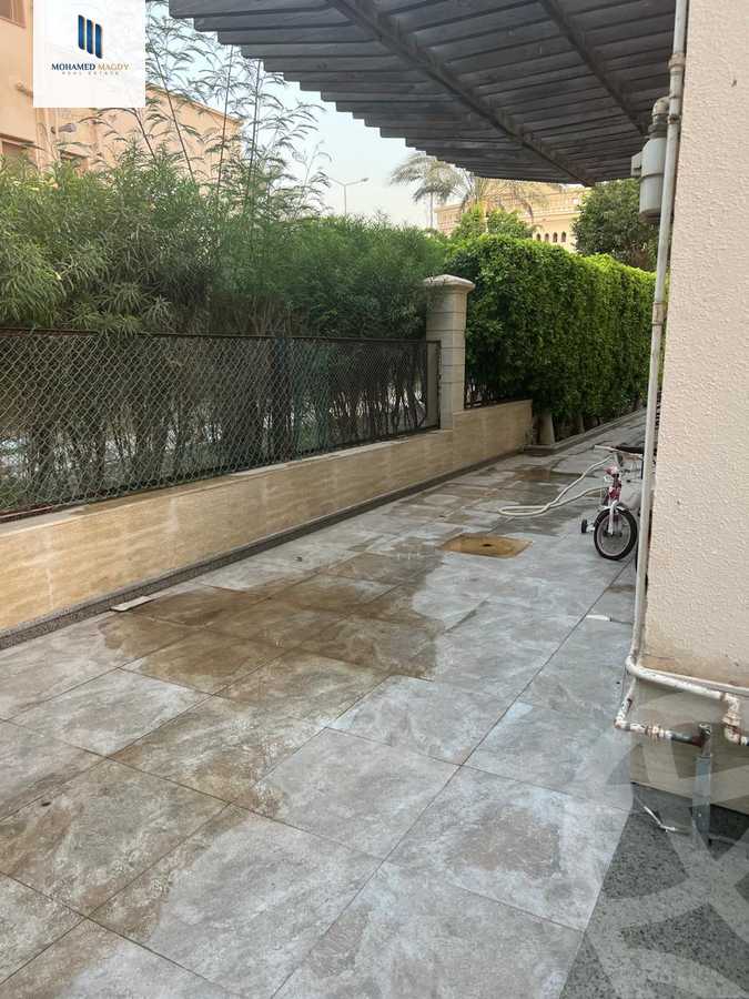 https://aqarmap.com.eg/ar/listing/6501434-for-sale-cairo-el-sheikh-zayed-city-compounds-greens