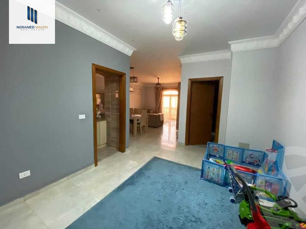 https://aqarmap.com.eg/en/listing/6517082-for-sale-cairo-el-sheikh-zayed-city-el-hay-el-thaleth-ashaer-area-3-el-salam-st