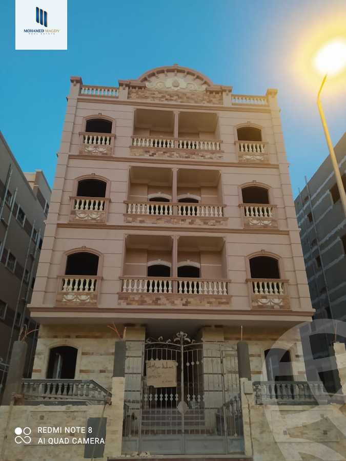 https://aqarmap.com.eg/ar/listing/6521957-for-sale-cairo-6th-of-october-el-tawsaat-el-shamalya-hy-2000-qt