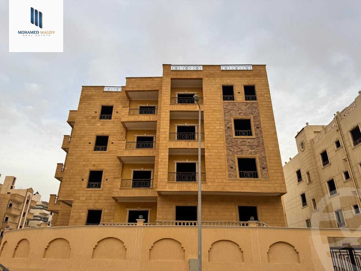 https://aqarmap.com.eg/ar/listing/6521998-for-sale-cairo-6th-of-october-el-tawsaat-el-shamalya-hy-2000-qt
