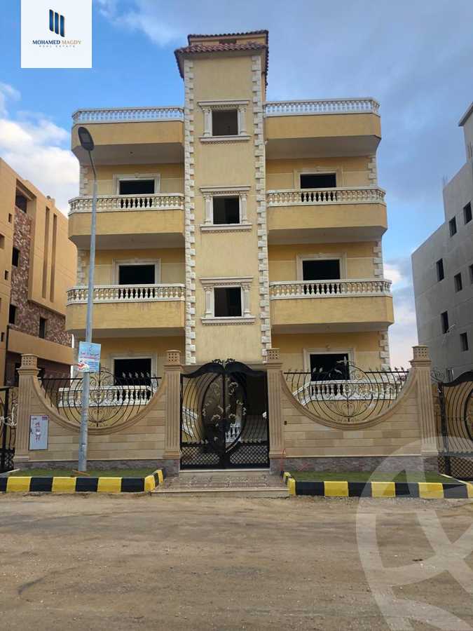 https://aqarmap.com.eg/en/listing/6522385-for-sale-cairo-el-sheikh-zayed-city-el-hay-el-khames-lhy-lkhms