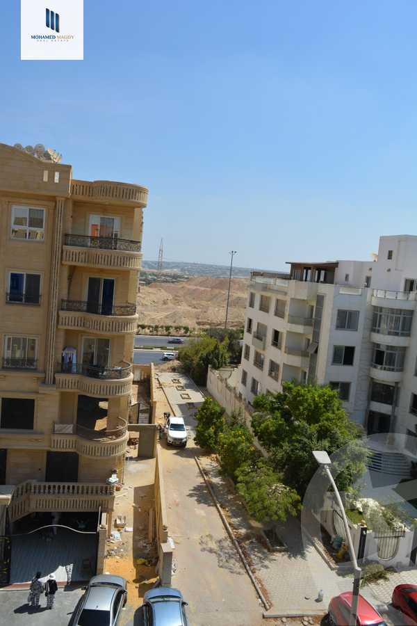 https://aqarmap.com.eg/en/listing/6542973-for-sale-cairo-6th-of-october-el-hay-el-motamyz-fourth-touristic-village-mahmoud-sami-el-baroudi-st