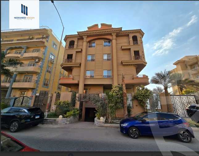 https://aqarmap.com.eg/ar/listing/6548519-for-sale-cairo-6th-of-october-el-hay-el-motamyz-fourth-touristic-village-mahmoud-sami-el-baroudi-st
