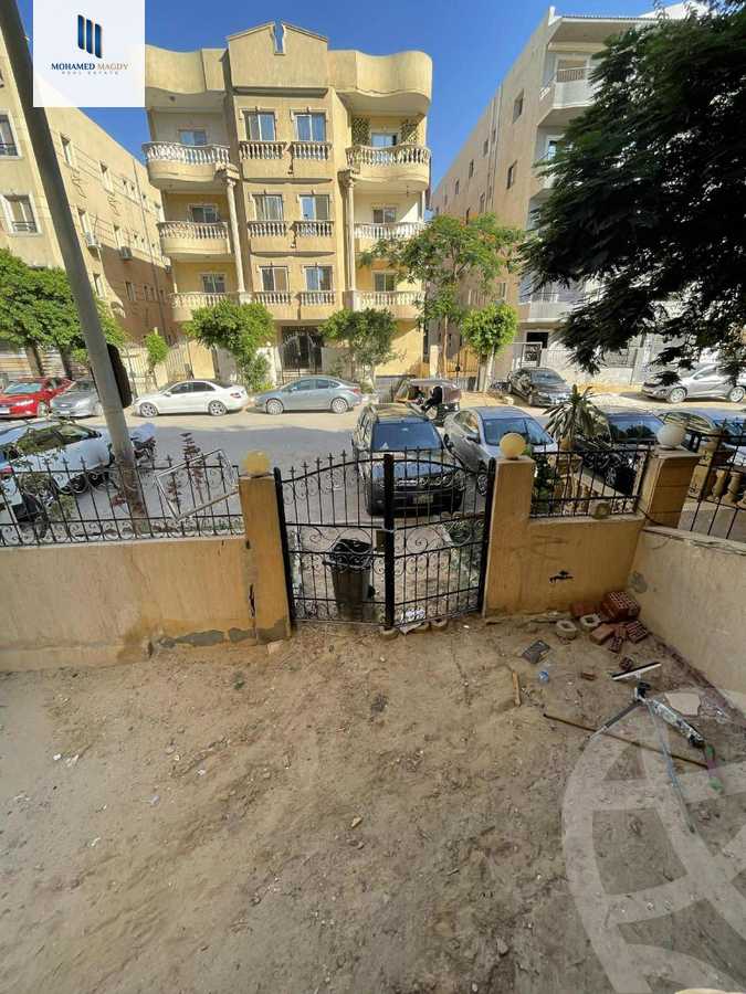 https://aqarmap.com.eg/en/listing/6548637-for-sale-cairo-6th-of-october-el-hay-el-motamyz-fourth-touristic-village-mahmoud-sami-el-baroudi-st