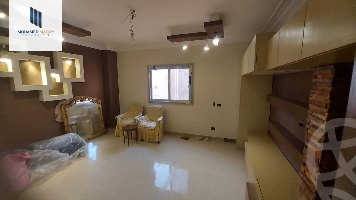 https://aqarmap.com.eg/en/listing/6551290-for-sale-cairo-6th-of-october-el-hay-el-motamyz-fourth-touristic-village-mahmoud-sami-el-baroudi-st