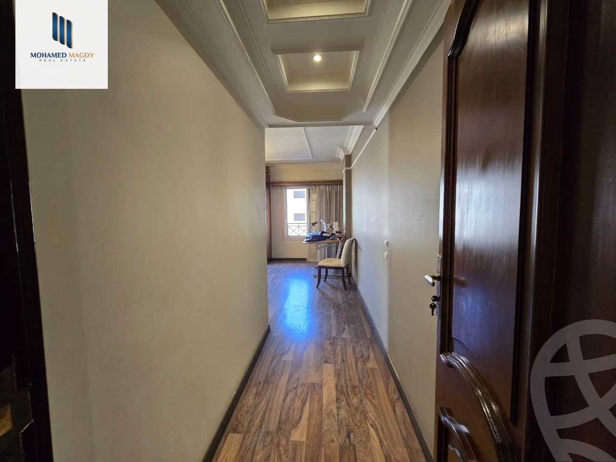 https://aqarmap.com.eg/ar/listing/6551386-for-sale-cairo-6th-of-october-el-hay-el-motamyz-fourth-touristic-village-mahmoud-sami-el-baroudi-st
