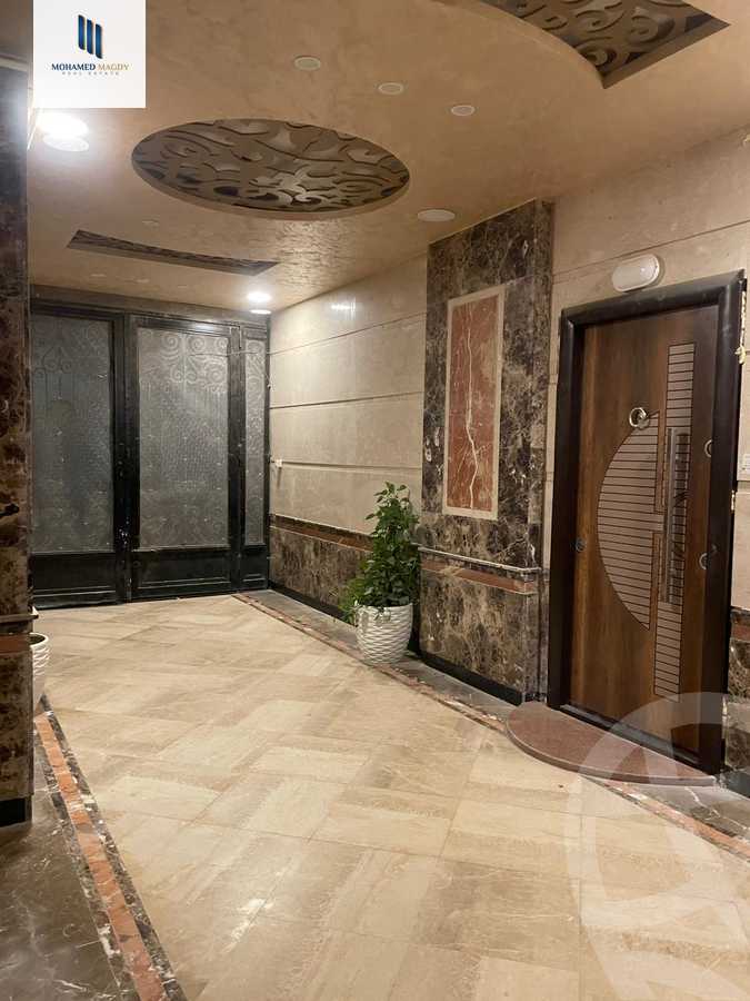 https://aqarmap.com.eg/en/listing/6551602-for-sale-cairo-el-sheikh-zayed-city-compounds-zayed-heights-compound