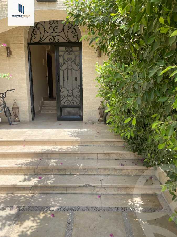 https://aqarmap.com.eg/en/listing/6554110-for-sale-cairo-el-sheikh-zayed-city-compounds-hadayek-el-mohandiseen