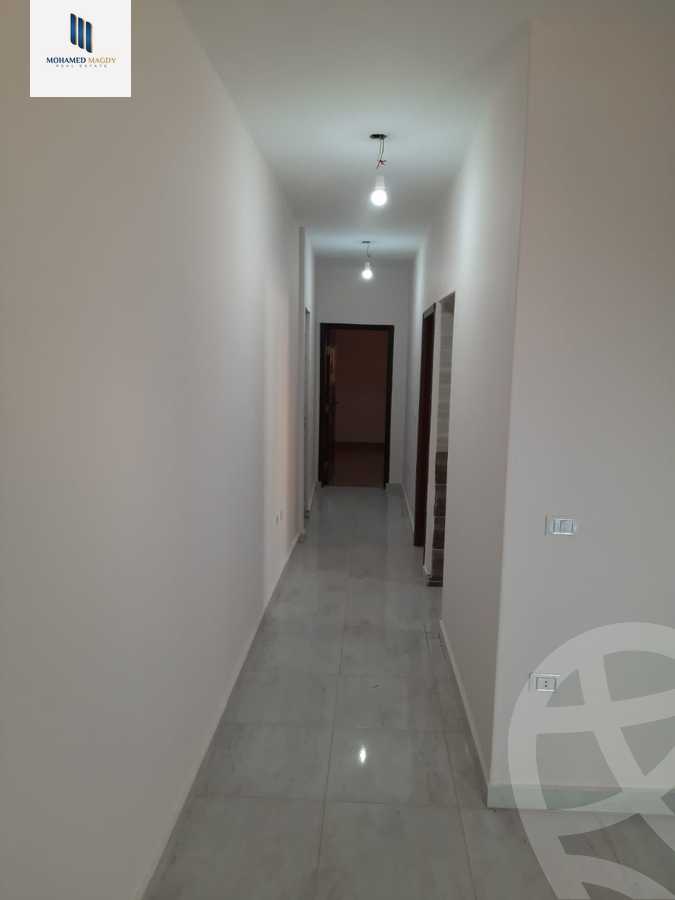 https://aqarmap.com.eg/ar/listing/6555539-for-sale-cairo-el-sheikh-zayed-city-el-hay-el-hady-ashaer-area-1-street-10