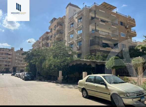 https://aqarmap.com.eg/en/listing/6564733-for-sale-cairo-6th-of-october-el-ahyaa-neighborhood-4th-neighbourhood-1