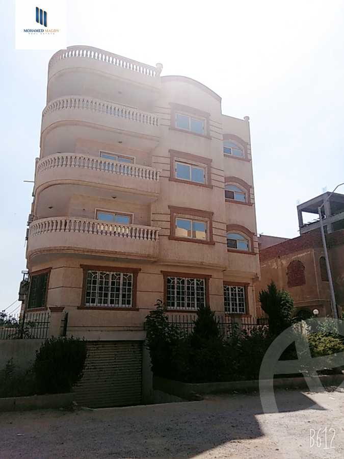 https://aqarmap.com.eg/ar/listing/6568941-for-sale-cairo-6th-of-october-el-ahyaa-neighborhood-3rd-al-hay-al-thalith-st