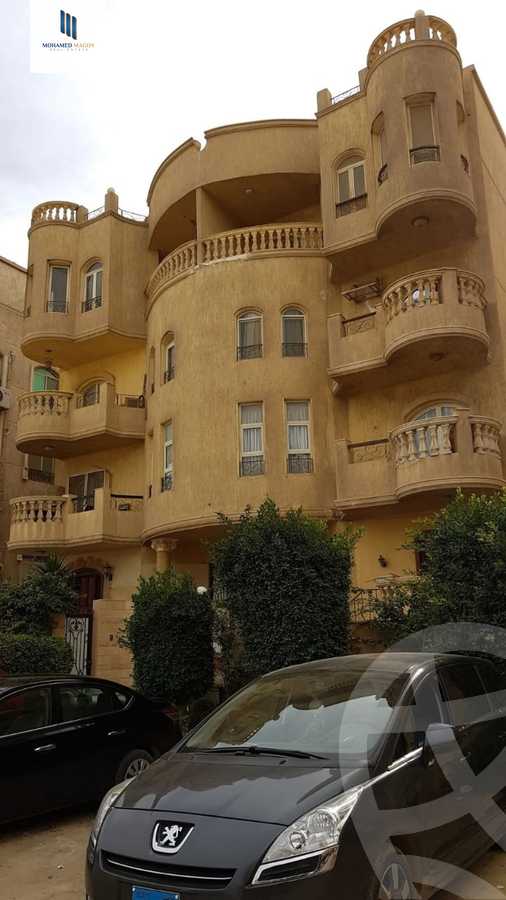 https://aqarmap.com.eg/ar/listing/6570950-for-sale-cairo-6th-of-october-el-hay-el-motamyz-fourth-touristic-village-mahmoud-sami-el-baroudi-st
