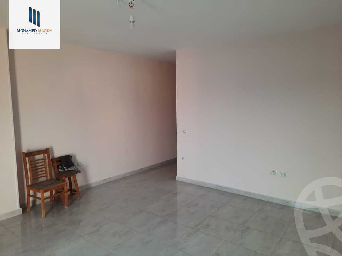 https://aqarmap.com.eg/en/listing/6574635-for-sale-cairo-el-sheikh-zayed-city-el-hay-el-hady-ashaer-area-1-street-10