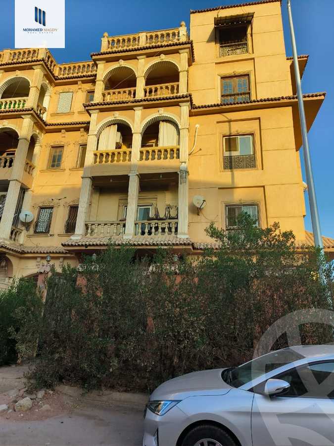 https://aqarmap.com.eg/en/listing/6574745-for-sale-cairo-el-sheikh-zayed-city-el-hay-el-hady-ashaer-area-1-street-12