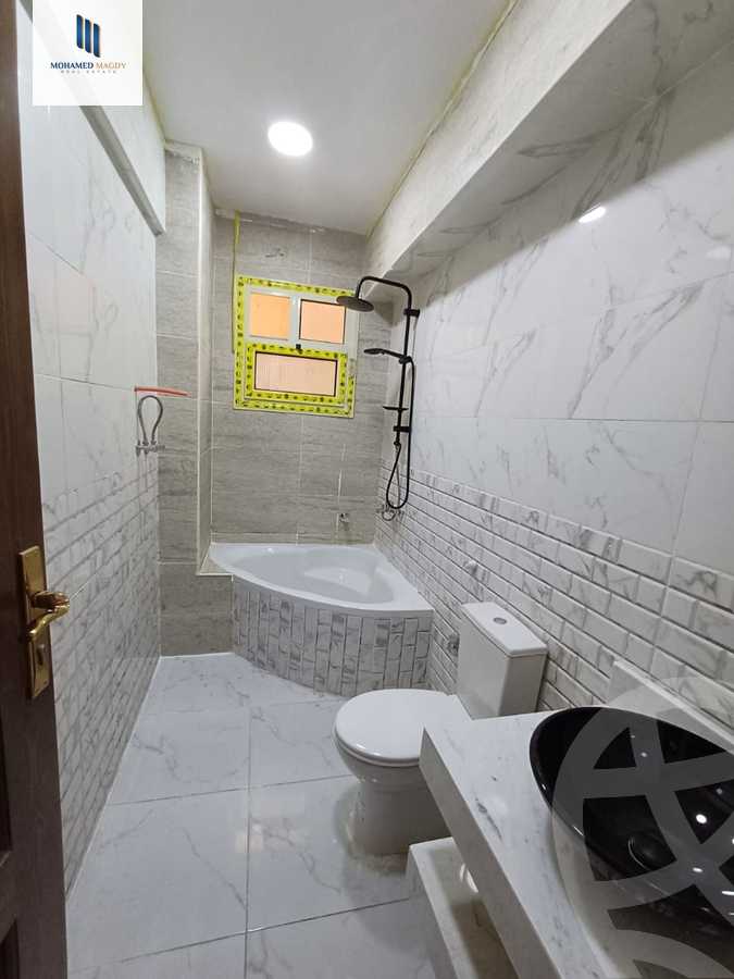 https://aqarmap.com.eg/ar/listing/6574759-for-sale-cairo-el-sheikh-zayed-city-el-hay-elsades-ashaer