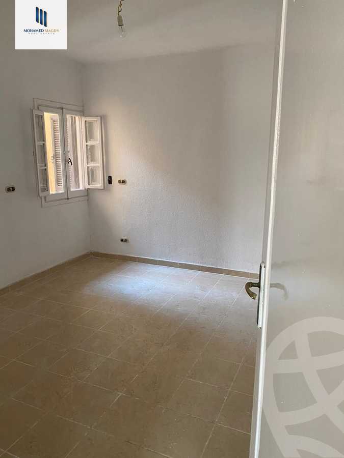 https://aqarmap.com.eg/en/listing/6577375-for-sale-cairo-el-sheikh-zayed-city-compounds-kmbwnd-ljwmn