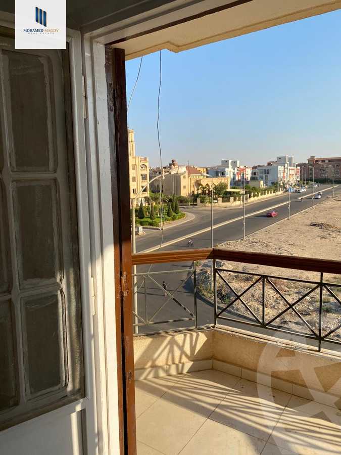 https://aqarmap.com.eg/en/listing/6577375-for-sale-cairo-el-sheikh-zayed-city-compounds-kmbwnd-ljwmn