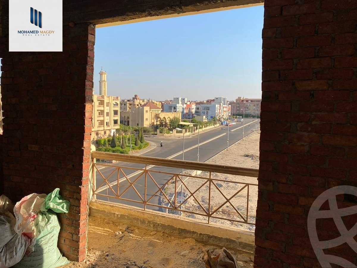 https://aqarmap.com.eg/en/listing/6577375-for-sale-cairo-el-sheikh-zayed-city-compounds-kmbwnd-ljwmn